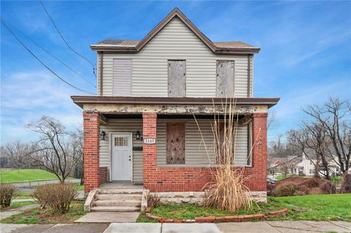 5149 Hillcrest St, Pittsburgh, PA, 15224-1122 | Card Image
