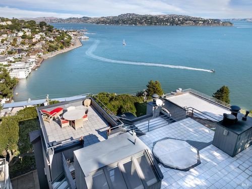 31 Edwards Ave, Sausalito, CA, 94965-2513 | Card Image