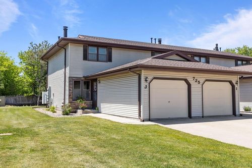 j-725 S Westhaven Place, APPLETON, WI, 54914 | Card Image