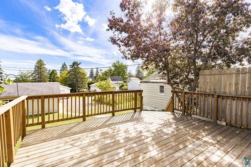 5216 Wyoming St, Duluth, MN, 55804 | Card Image