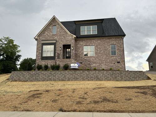 339 Raintree Dr, Hendersonville, TN, 37075-5232 | Card Image