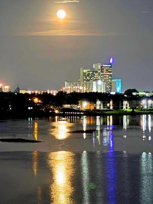 22-8749 The Esplanade, ORLANDO, FL, 32836-7735 | Card Image