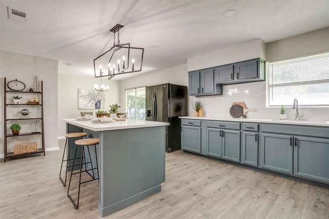 1909 Balla Way, House other with 3 bedrooms, 2 bathrooms and null parking in Grand Prairie TX | Image 11