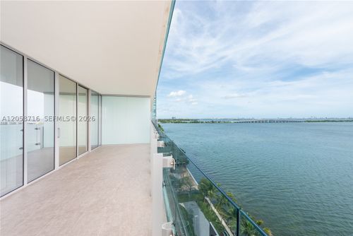 903-700 Ne 26th Ter, Miami, FL, 33137-5572 | Card Image