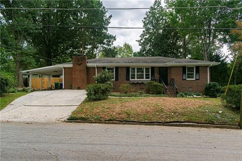 5261 Poplar Springs Rd, Stone Mountain, GA, 30083-2912 | Card Image