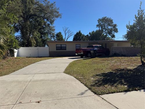 3609 Ranchwood Road, ORLANDO, FL, 32808 | Card Image