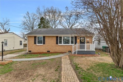131 W Westover Ave, Colonial Heights, VA, 23834-3039 | Card Image