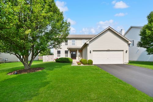 1450 S Dalton Ct, Round Lake, IL, 60073-5683 | Card Image
