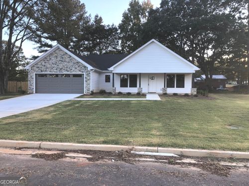 1203 22nd Pl, Valley, AL, 36854-2673 | Card Image