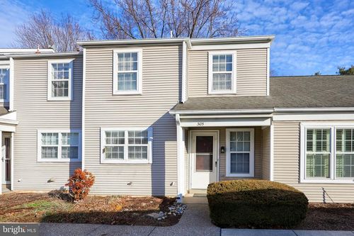 305 Barrington Ct, PALMYRA, PA, 17078-9364 | Card Image