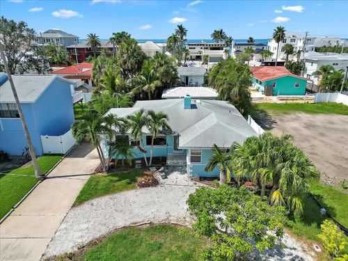 16212 1st St E, REDINGTON BEACH, FL, 33708-1604 | Card Image