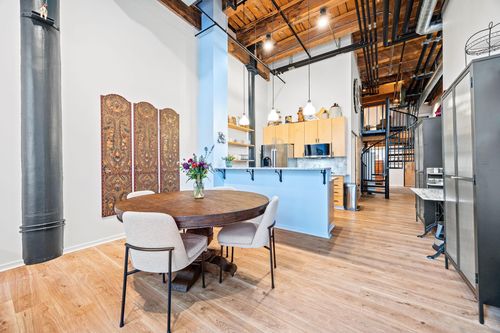 unit-107-406 Wacouta St, Saint Paul, MN, 55101-2041 | Card Image