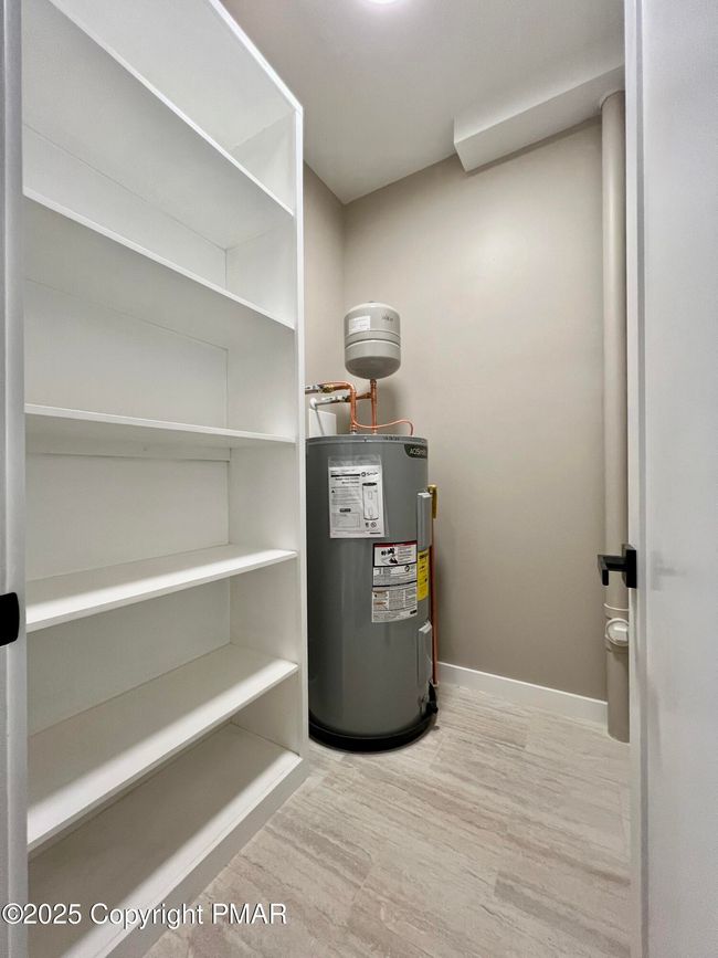 Utility Room | Image 35