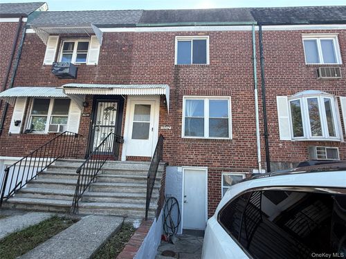 16042 26th Ave, Flushing, NY, 11358-1008 | Card Image