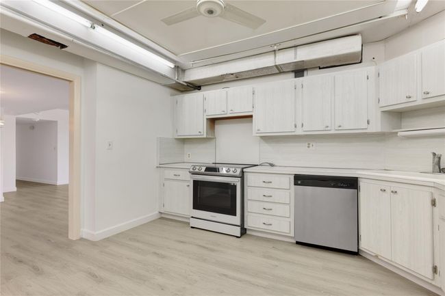 APT-406 - 2500 E Las Olas Blvd, Condo with 3 bedrooms, 3 bathrooms and null parking in Fort Lauderdale FL | Image 10