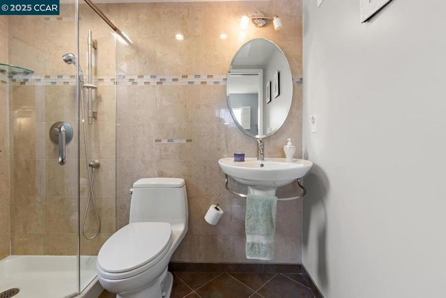 APT-1 - 1244 Singingwood Ct, Townhouse with 2 bedrooms, 2 bathrooms and 1 parking in Walnut Creek CA | Image 24