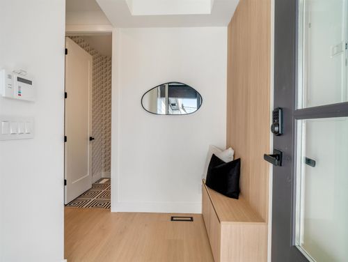 104-359 Laval St, Coquitlam, BC, V3K4W7 | Card Image