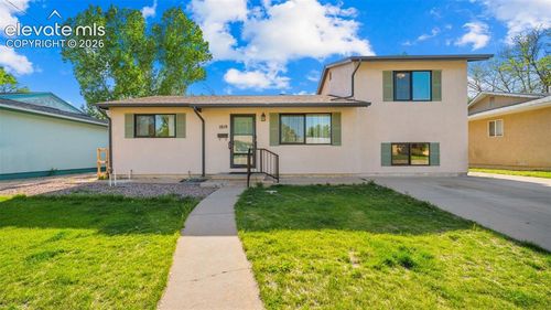 1819 Yakima Ln, Pueblo, CO, 81001-1513 | Card Image