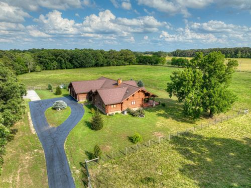 560 County Road 170, Diamond, MO, 64840-6177 | Card Image