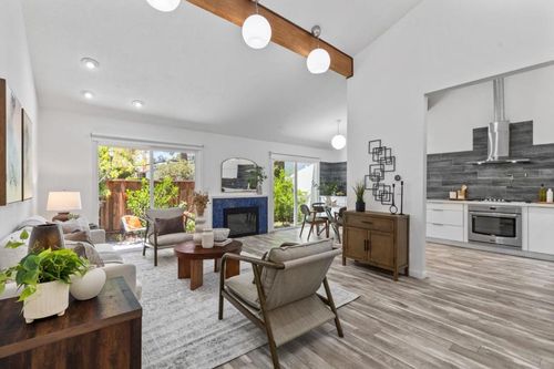 10843 Northoak Sq, Cupertino, CA, 95014-0521 | Card Image