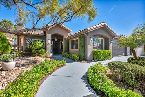 8964 Echo Ridge Dr, Las Vegas, NV, 89117-5400 | Card Image