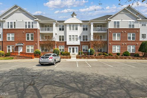 437 Eyam Hall Ln, Apex, NC, 27502-4758 | Card Image