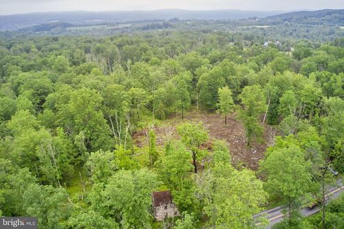 3051 Bursonville Rd, RIEGELSVILLE, PA, 18077-9764 | Card Image