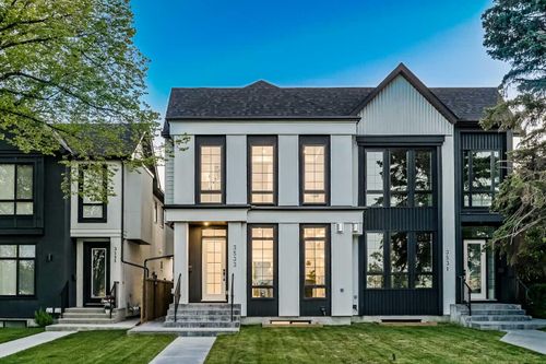 3533 40 Street Sw, Calgary, AB, T3E3J3 | Card Image