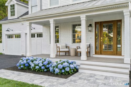 31 High Ridge Rd, Fairfield, CT, 06825-2531 | Card Image