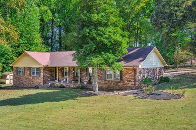 200 Pearle Drive, House other with 3 bedrooms, 2 bathrooms and null parking in Easley SC | Image 3