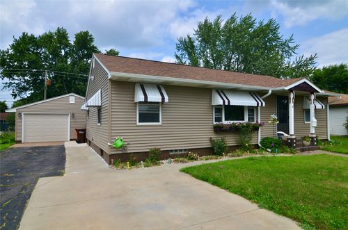 2320 Hayden Avenue, Altoona, WI, 54720 | Card Image