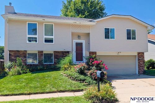 5606 N 117th Avenue Cir, Omaha, NE, 68164-1431 | Card Image