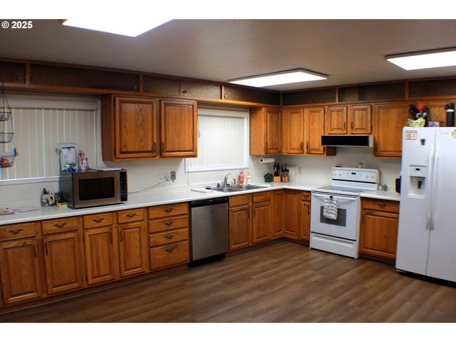 497 Wood Crest Dr, House other with 3 bedrooms, 3 bathrooms and 2 parking in Myrtle Creek OR | Image 7