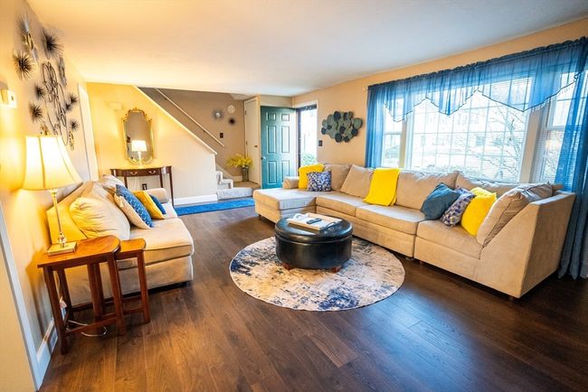 APT-2 - 801 Washington St, Condo with 3 bedrooms, 2 bathrooms and 2 parking in Pembroke MA | Image 10