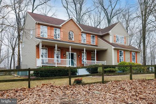 5777 White Rock Rd, SYKESVILLE, MD, 21784-8556 | Card Image