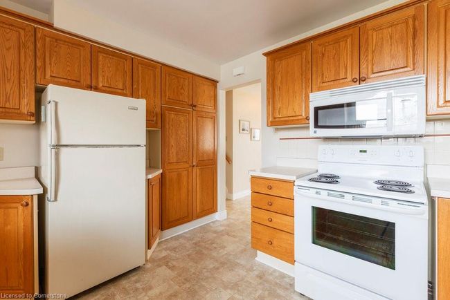 7 Jeanette St, House other with 4 bedrooms, 2 bathrooms and 7 parking in Hamilton ON | Image 22