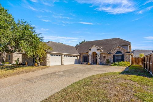 6152 Saint Denis St, Corpus Christi, TX, 78414-6120 | Card Image