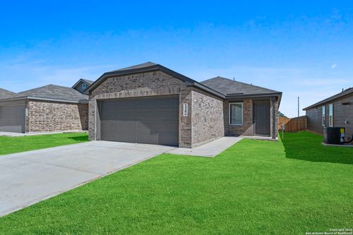 2206 Collins Aly, Converse, TX, 78109-4218 | Card Image