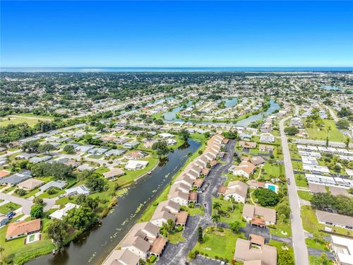 1759b-1759 Lake Pl, VENICE, FL, 34293-1937 | Card Image