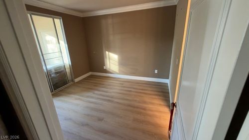 112-210 E Flamingo Road, Las Vegas, NV, 89169 | Card Image