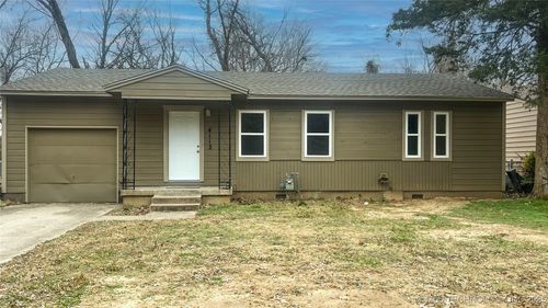 4112 Brookline Dr, Bartlesville, OK, 74006-8301 | Card Image