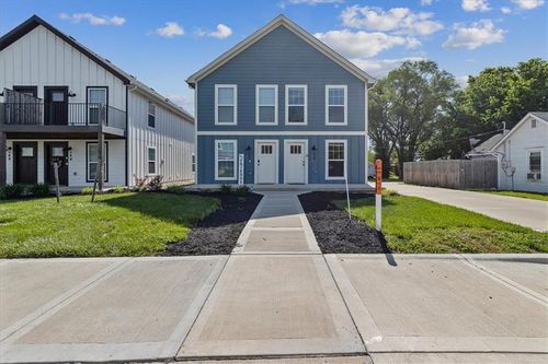 152 Sw 8th St, Blue Springs, MO, 64015-3708 | Card Image