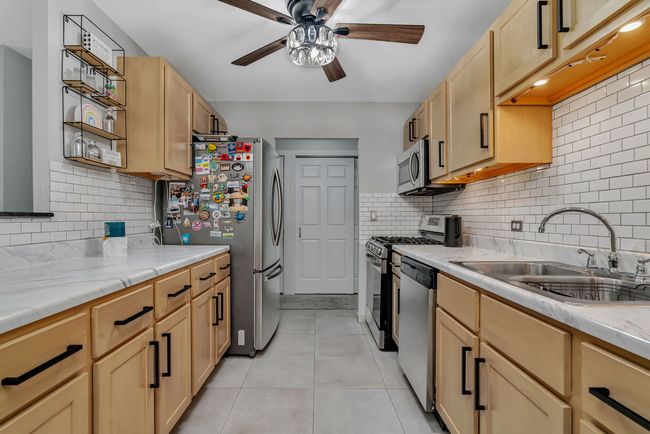 APT-306 - 520 Burning Tree Ln, Condo with 2 bedrooms, 2 bathrooms and 2 parking in Naperville IL | Image 4