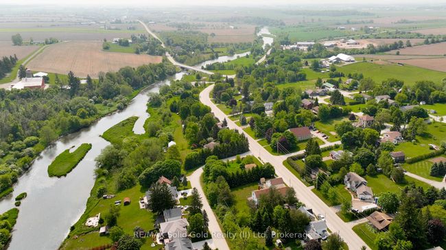 7811 Wellington 45 Road, House other with 3 bedrooms, 2 bathrooms and 2 parking in Mapleton ON | Image 12