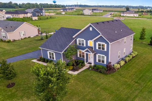 465 Chasefield Dr, Williams Bay, WI, 53191-6979 | Card Image