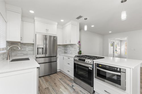 702 S 12th St, Lantana, FL, 33462-4336 | Card Image