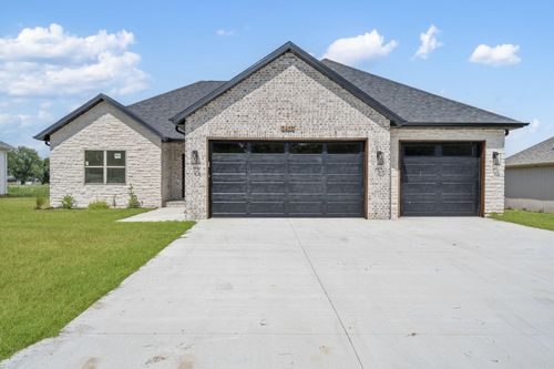 5249 S Logan Dr, Battlefield, MO, 65619-4210 | Card Image