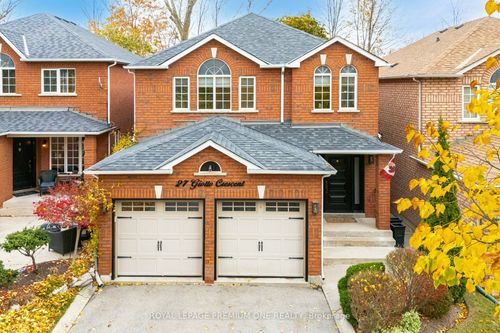 27 Giotto Cres, Maple, ON, L6A3N7 | Card Image