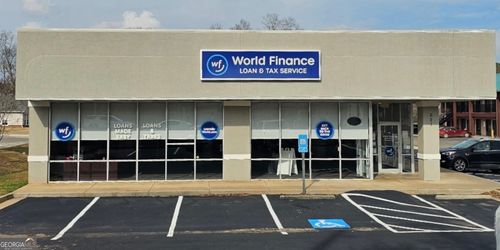 621 E 3rd St, Jackson, GA, 30233-2106 | Card Image