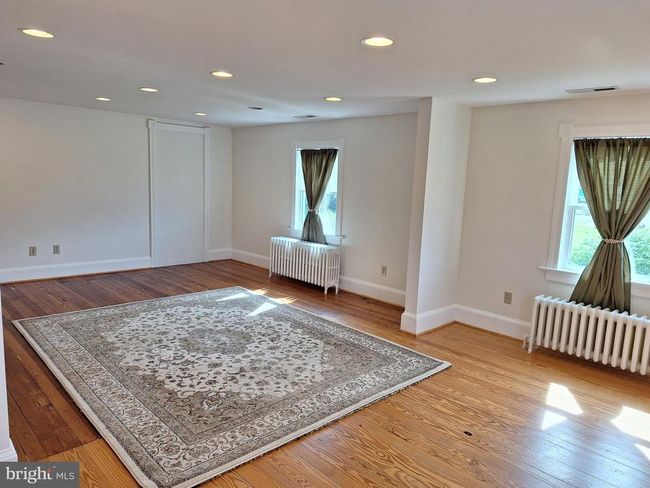 2A - 8272 E Main St, Home with 0 bedrooms, 3 bathrooms and null parking in MARSHALL VA | Image 7